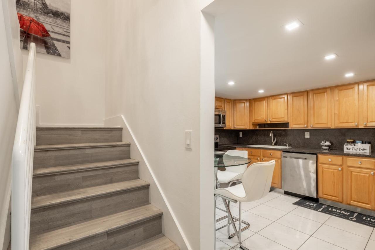 Luxurious And Cozy Townhouse 3 Bedrooms 2.5 Bath Маямі Екстер'єр фото